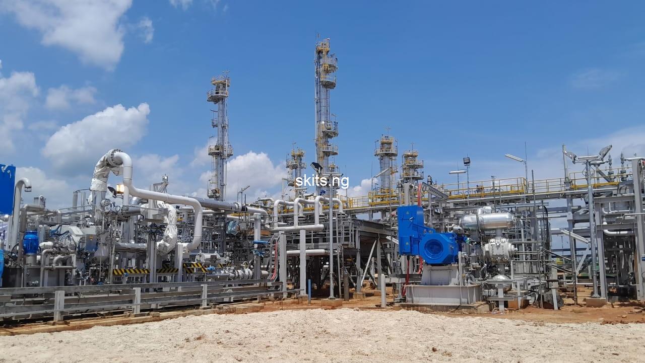Nigerian govt awards gas distribution licences to nnpc shell others