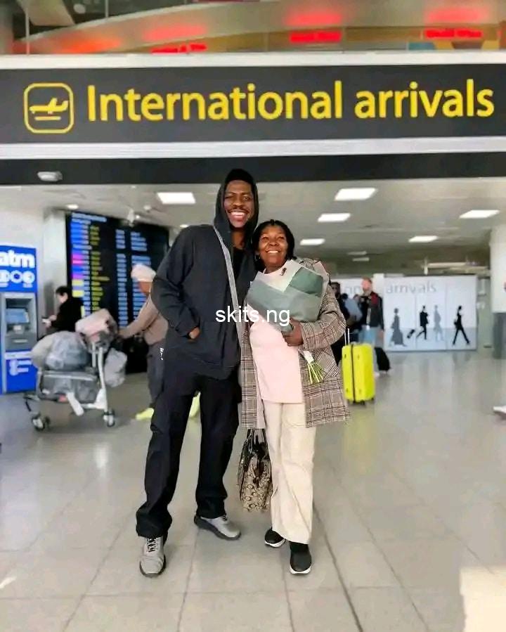 Moses Bliss and his mother