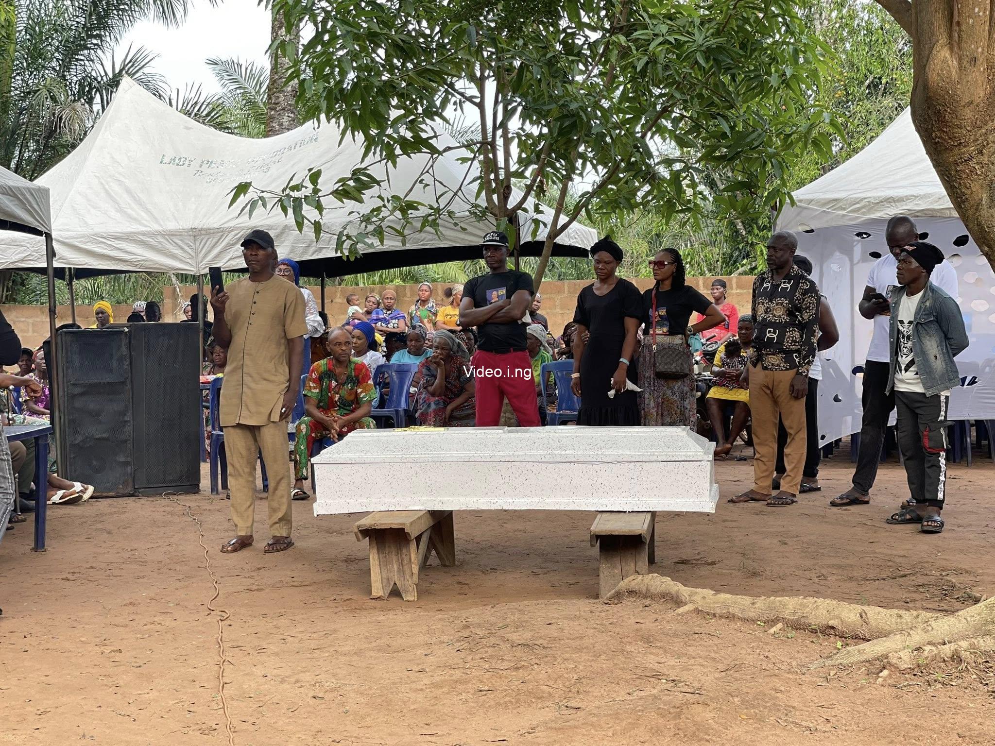 37-year-old Anambra woman set ablaze by her husband buried amid tears