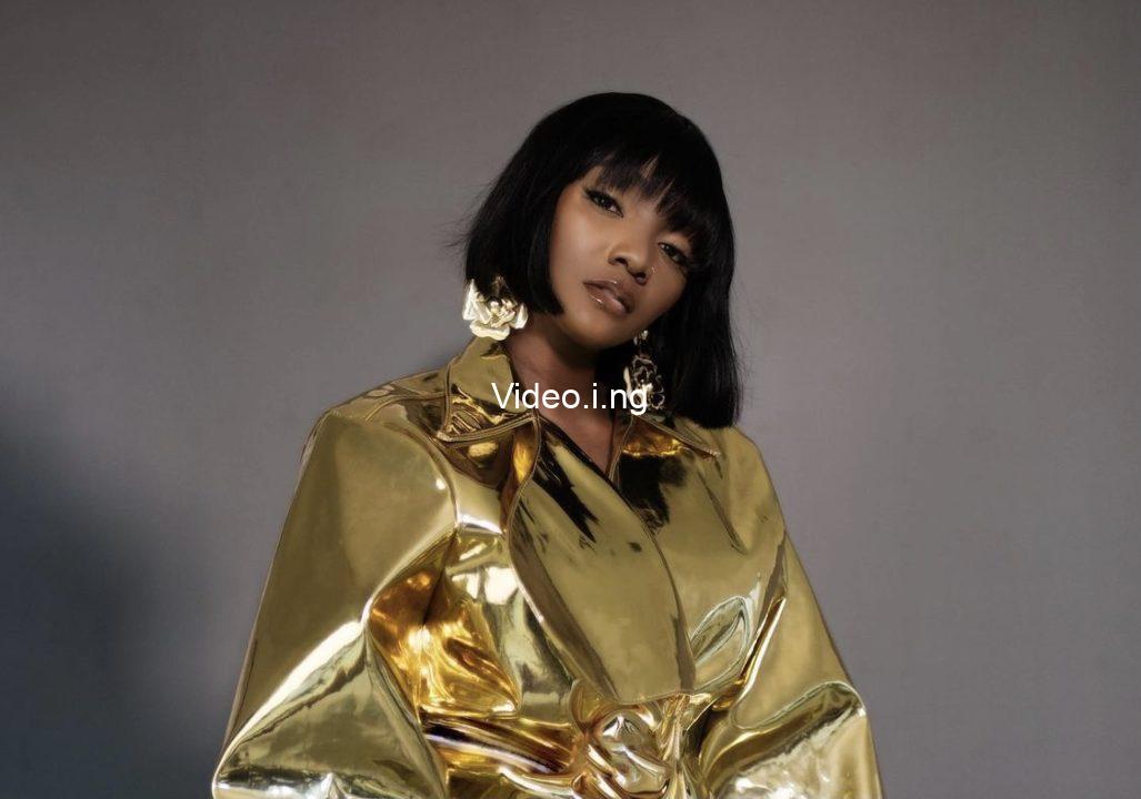 Simi urges fans to drop excessive formality in viral instagram video