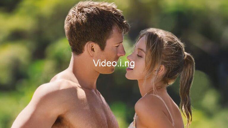 Sydney sweeney gets caught kissing after claiming shes single