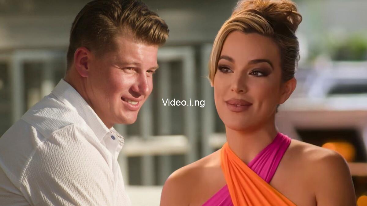 Selling the oc what happened between alex hall ian young controversy explained