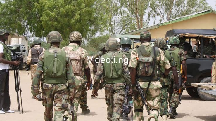 Nigerian army recovers bodies of commander 6 soldiers killed by boko haram in borno